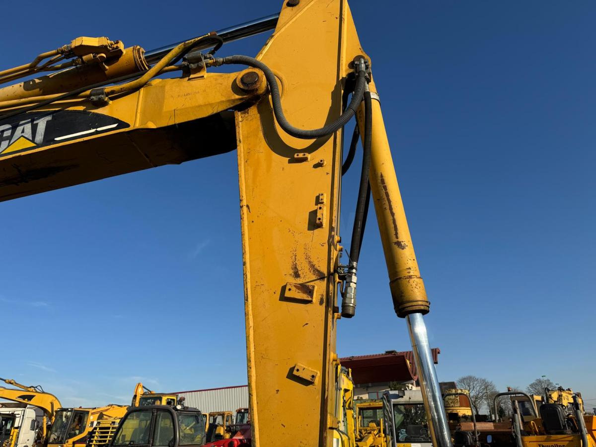 Kettenbagger Caterpillar 312BL: das Bild 7