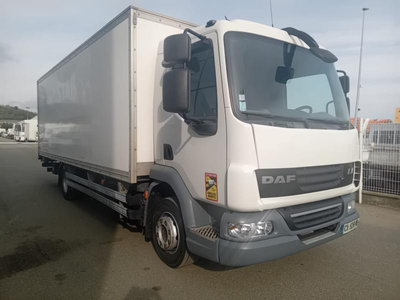 DAF LF45 210 - Koffer LKW: das Bild 2 DAF LF45 210 - Koffer LKW: das Bild 2
