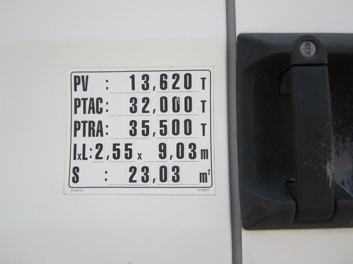 MAN TGS 32.360 - Fahrmischer: das Bild 3 MAN TGS 32.360 - Fahrmischer: das Bild 3