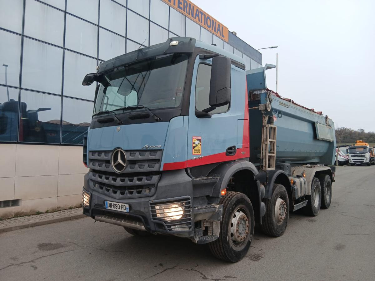 Mercedes Arocs 4143 - Kipper: das Bild 1 Mercedes Arocs 4143 - Kipper: das Bild 1