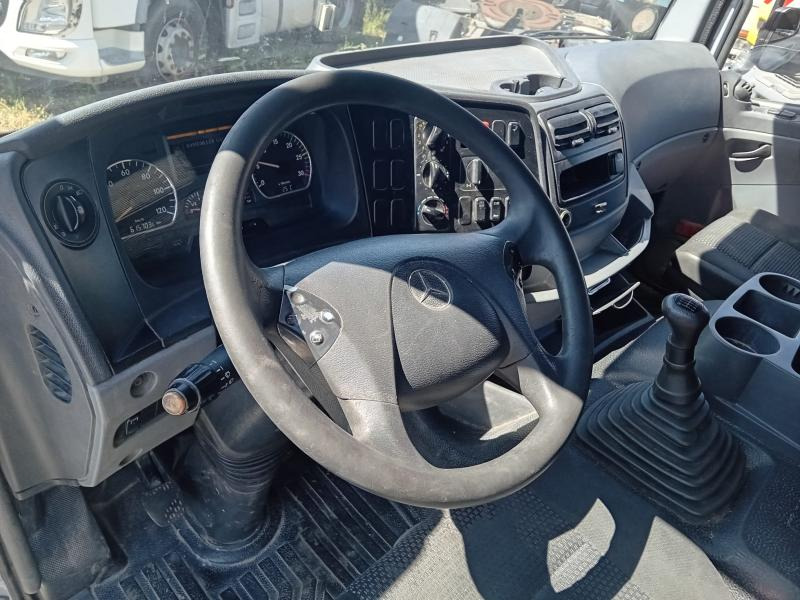 Mercedes Axor 1829 - Koffer LKW: das Bild 5 Mercedes Axor 1829 - Koffer LKW: das Bild 5