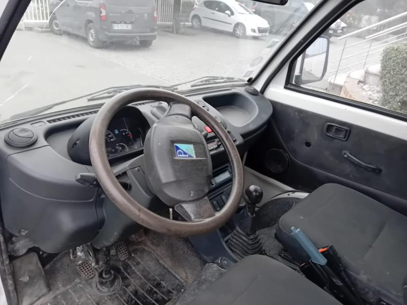 Piaggio Porter - Kipper Transporter: das Bild 3 Piaggio Porter - Kipper Transporter: das Bild 3