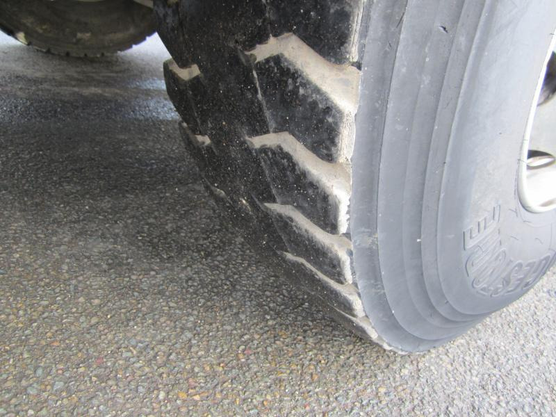 Renault Gamme C 380 - Kipper: das Bild 3 Renault Gamme C 380 - Kipper: das Bild 3