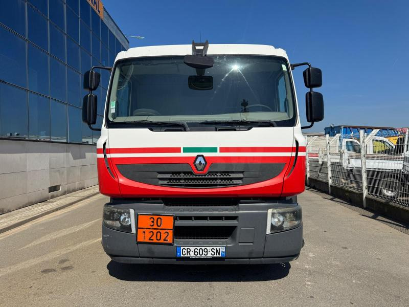 Renault Premium - Tankwagen: das Bild 2 Renault Premium - Tankwagen: das Bild 2