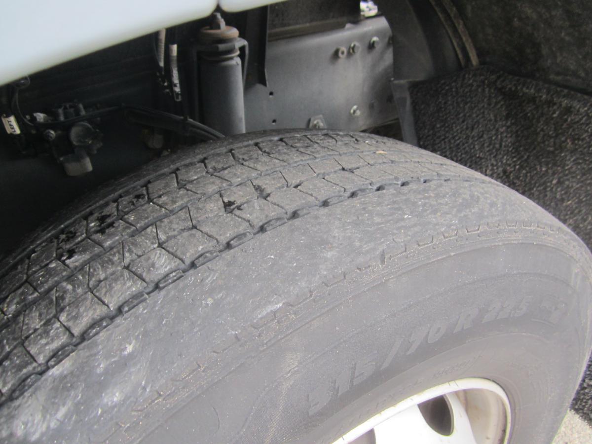 DAF XF105 460 - Sattelzugmaschine: das Bild 3 DAF XF105 460 - Sattelzugmaschine: das Bild 3