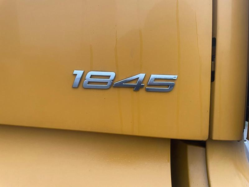 Mercedes Actros 1845 - Sattelzugmaschine: das Bild 4 Mercedes Actros 1845 - Sattelzugmaschine: das Bild 4