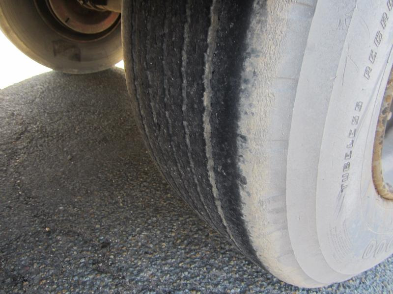 Trailor - Planenauflieger: das Bild 3 Trailor - Planenauflieger: das Bild 3