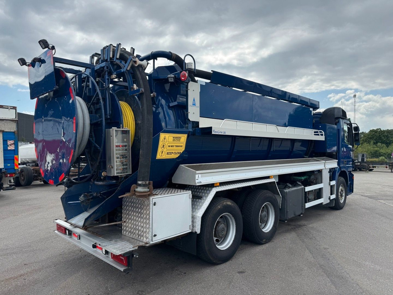 Mercedes-Benz Actros 2636 6x4 RHD Hvidtved Larsen Flexline 312 - Saug-/ Spülfahrzeug: das Bild 3 Mercedes-Benz Actros 2636 6x4 RHD Hvidtved Larsen Flexline 312 - Saug-/ Spülfahrzeug: das Bild 3