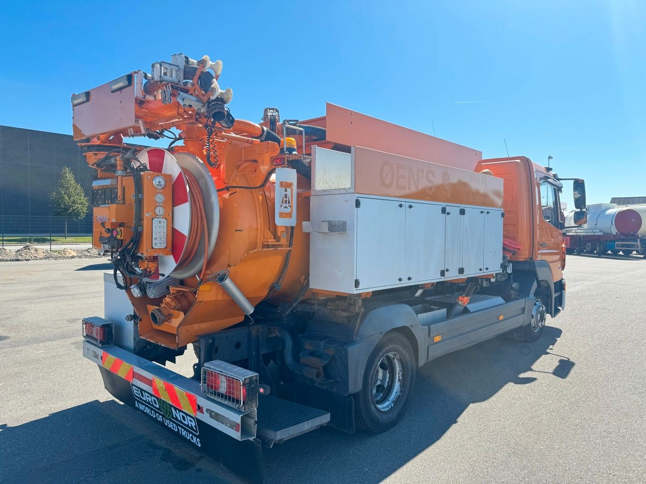 Mercedes-Benz Atego 1223 4x2 Euro 6 Hvidtved Cityflex 204 - Saug-/ Spülfahrzeug: das Bild 3 Mercedes-Benz Atego 1223 4x2 Euro 6 Hvidtved Cityflex 204 - Saug-/ Spülfahrzeug: das Bild 3