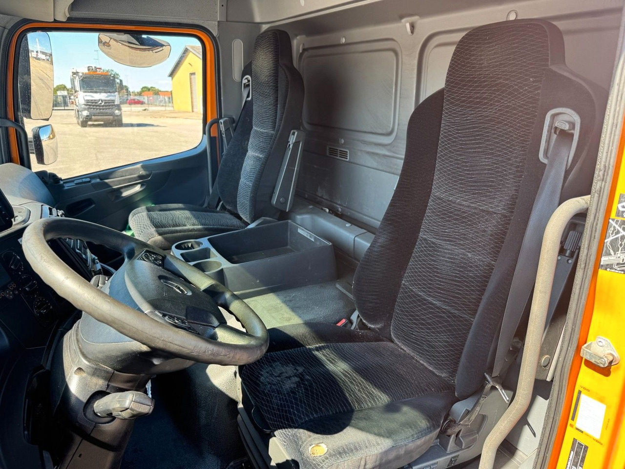 Mercedes-Benz Atego 1223 4x2 Euro 6 Hvidtved Cityflex 204 - Saug-/ Spülfahrzeug: das Bild 5 Mercedes-Benz Atego 1223 4x2 Euro 6 Hvidtved Cityflex 204 - Saug-/ Spülfahrzeug: das Bild 5