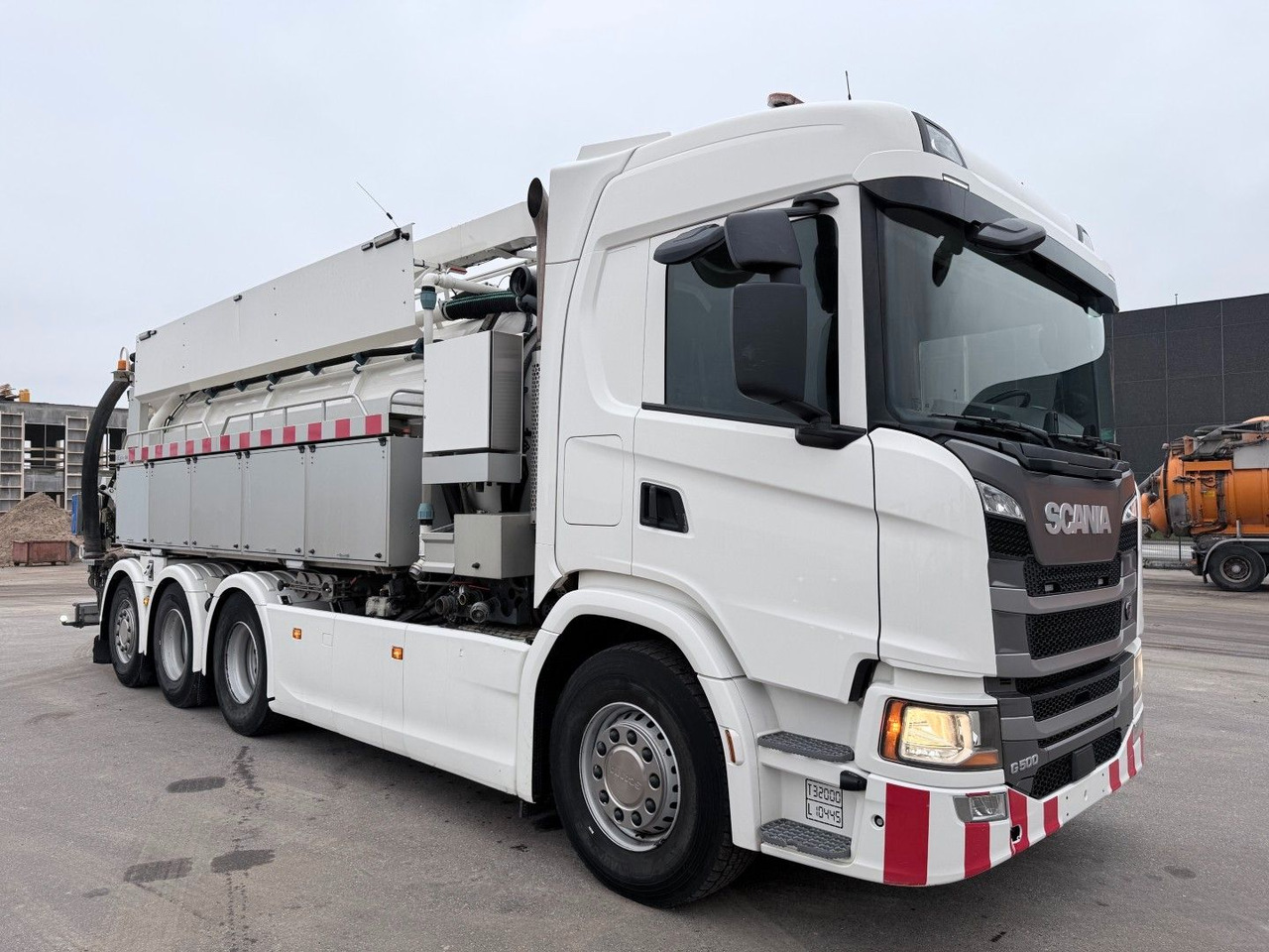 Scania G500 8x4*4 Bucher Recycler 414 - Saug-/ Spülfahrzeug: das Bild 2 Scania G500 8x4*4 Bucher Recycler 414 - Saug-/ Spülfahrzeug: das Bild 2