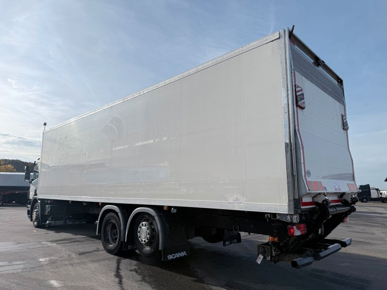 Scania P320 6x2*4 Carrier Supra 1250 Mt 9.80 m Kühl - Kühlkoffer LKW: das Bild 4 Scania P320 6x2*4 Carrier Supra 1250 Mt 9.80 m Kühl - Kühlkoffer LKW: das Bild 4