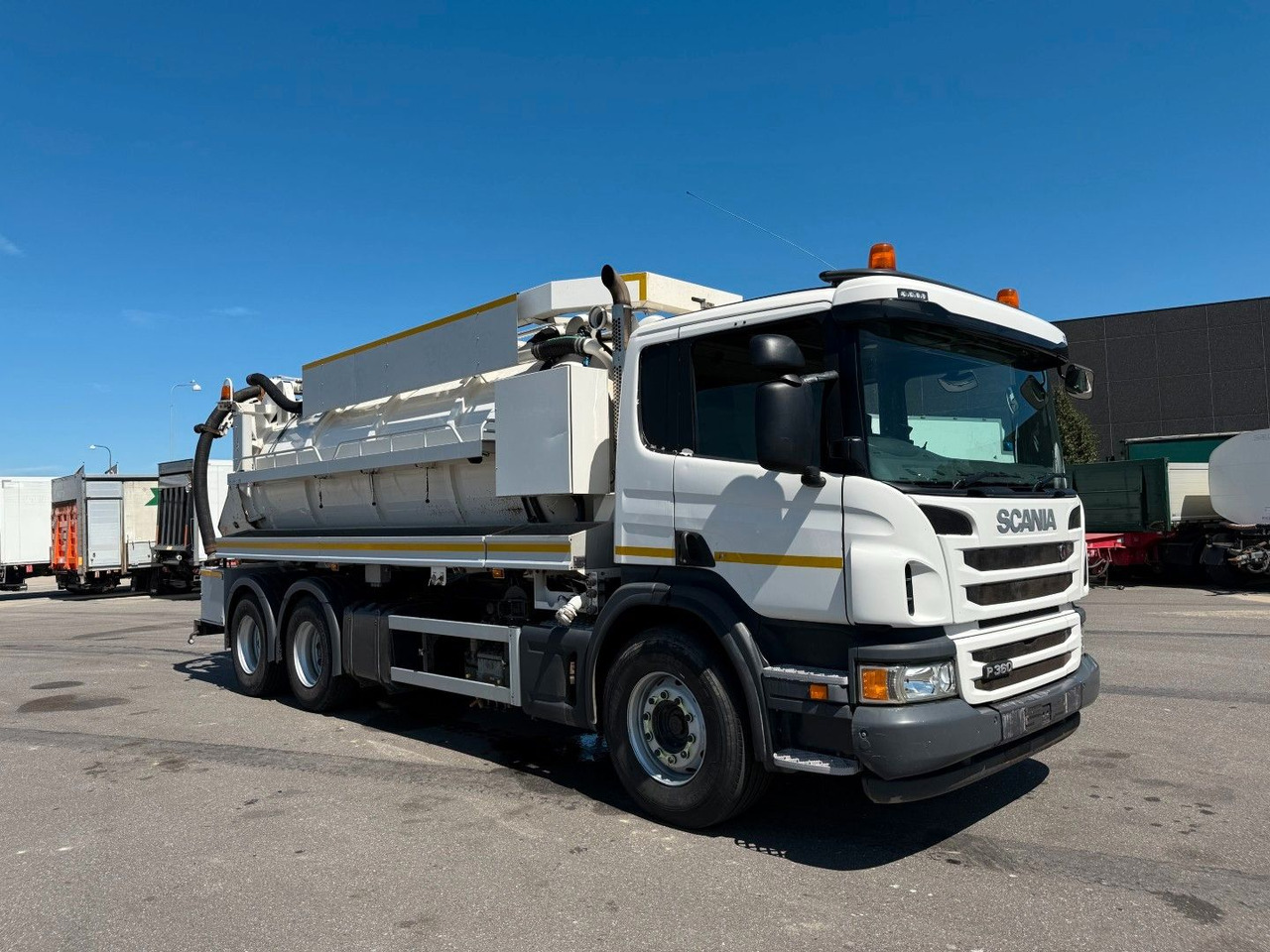 Scania P360 6x4 RHD Hvidtved Larsen FlexLine 312 - Saug-/ Spülfahrzeug: das Bild 2 Scania P360 6x4 RHD Hvidtved Larsen FlexLine 312 - Saug-/ Spülfahrzeug: das Bild 2