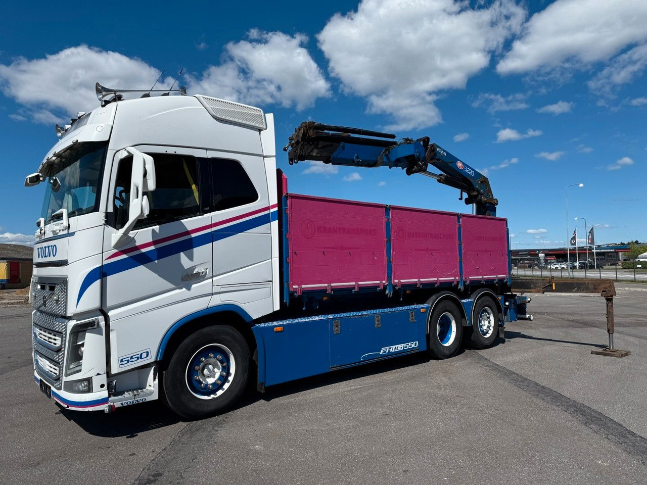 Volvo FH 16.550 6x24 / Crane HMF 3220K4 Euro 6 - Autokran: das Bild 2 Volvo FH 16.550 6x24 / Crane HMF 3220K4 Euro 6 - Autokran: das Bild 2