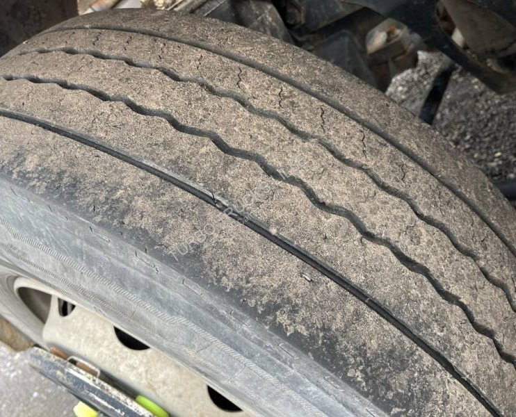 Abrollkipper DAF CF 450: das Bild 10