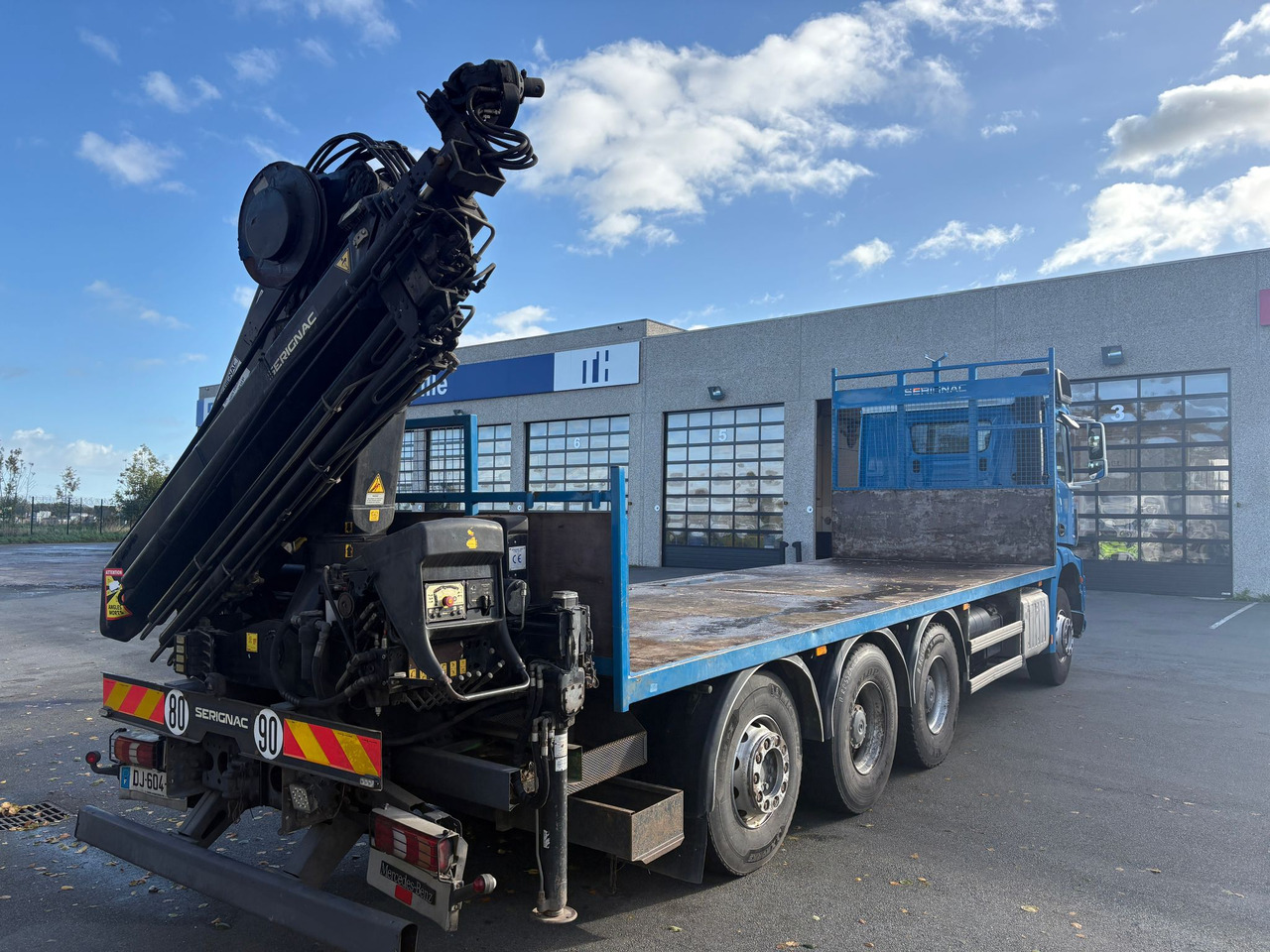 Mercedes Arocs 3240 - Pritsche LKW: das Bild 3 Mercedes Arocs 3240 - Pritsche LKW: das Bild 3