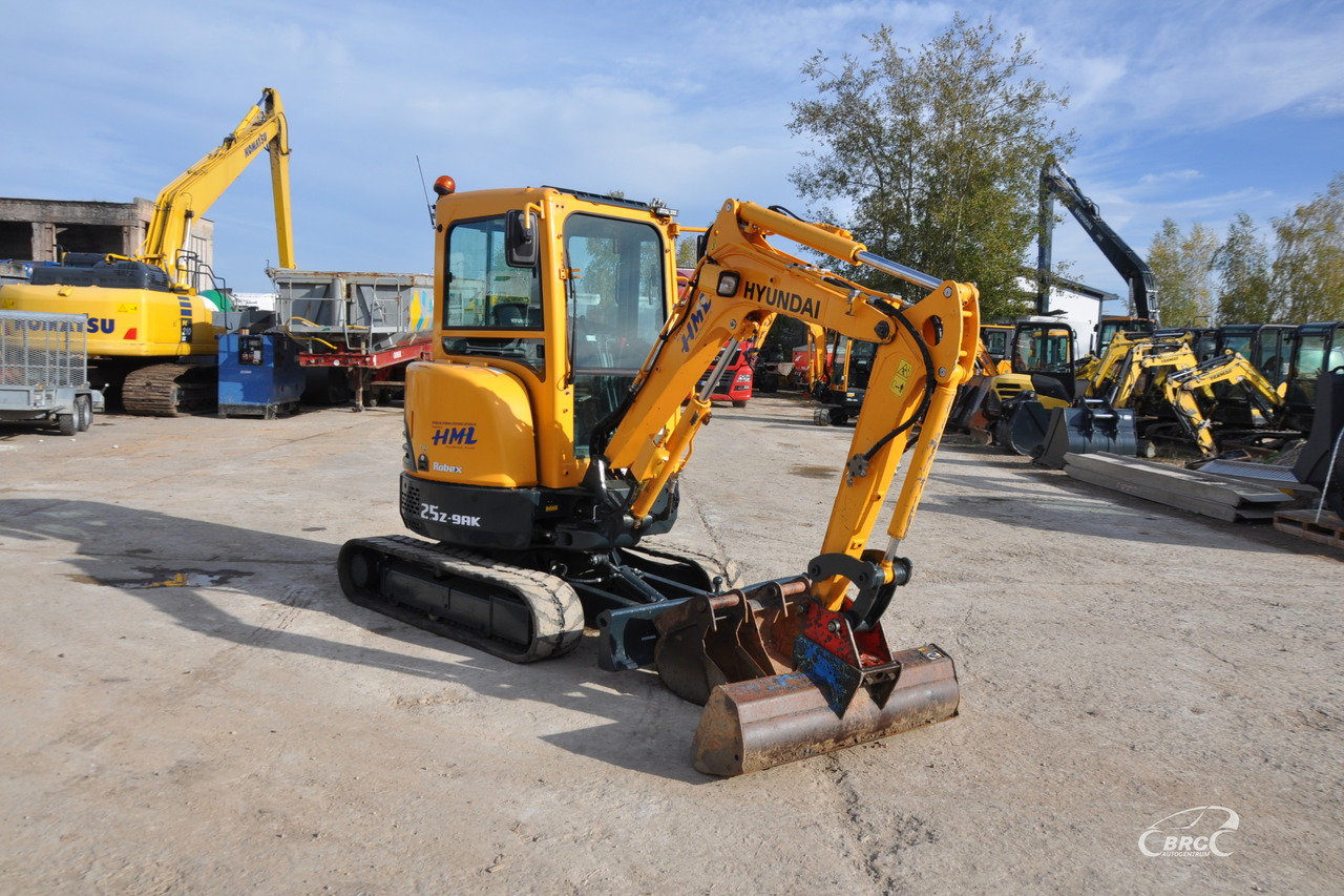 Hyundai R25Z-9AK - Minibagger: das Bild 2 Hyundai R25Z-9AK - Minibagger: das Bild 2