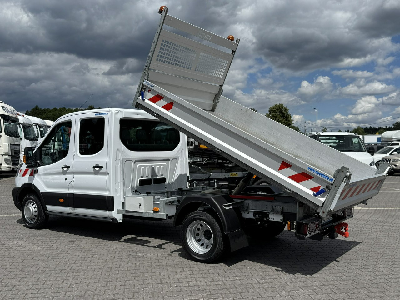 Kipper Transporter Ford Transit: das Bild 16