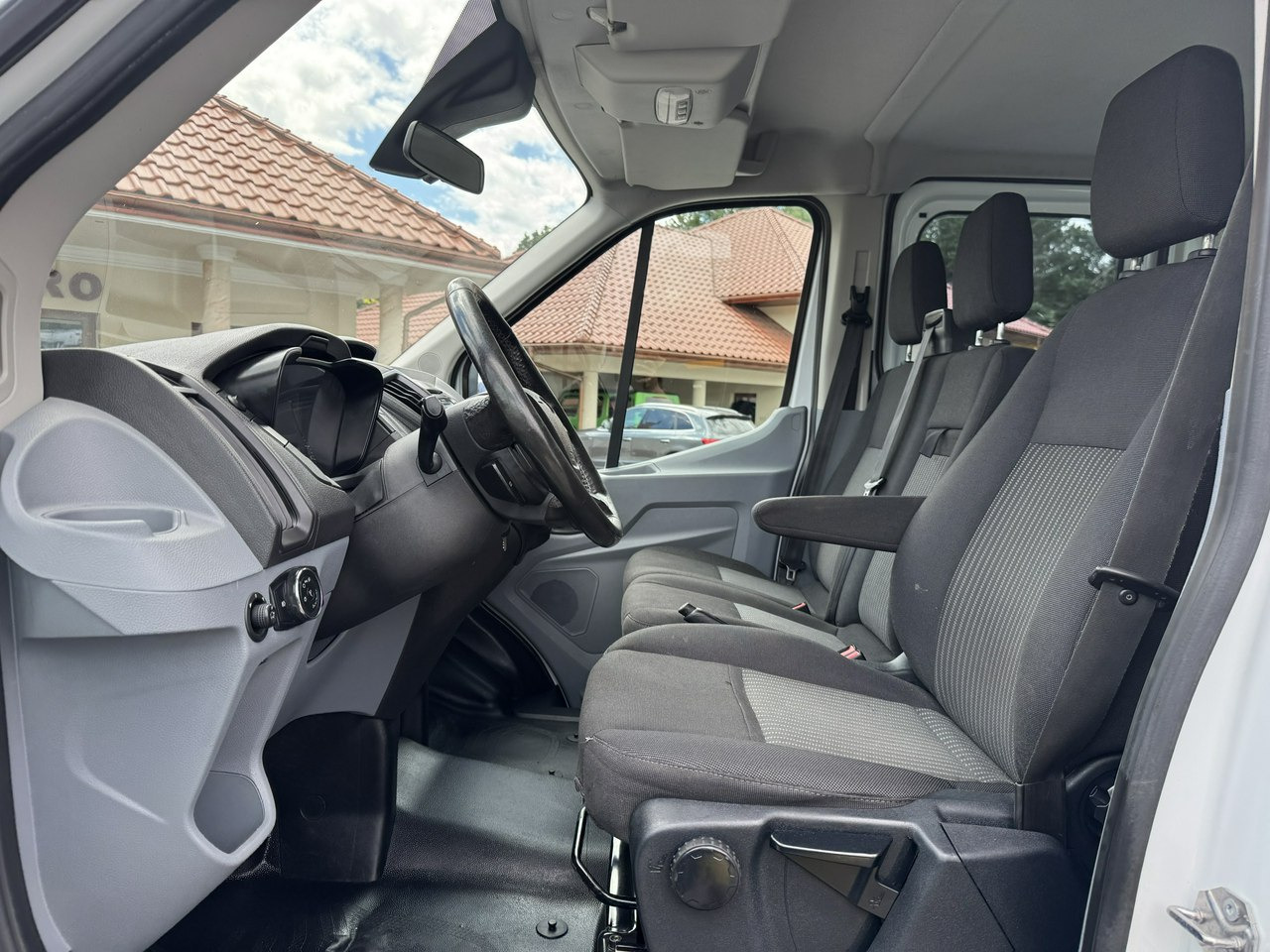 Kipper Transporter Ford Transit: das Bild 23