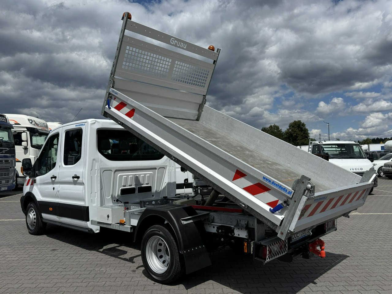 Kipper Transporter Ford Transit: das Bild 18