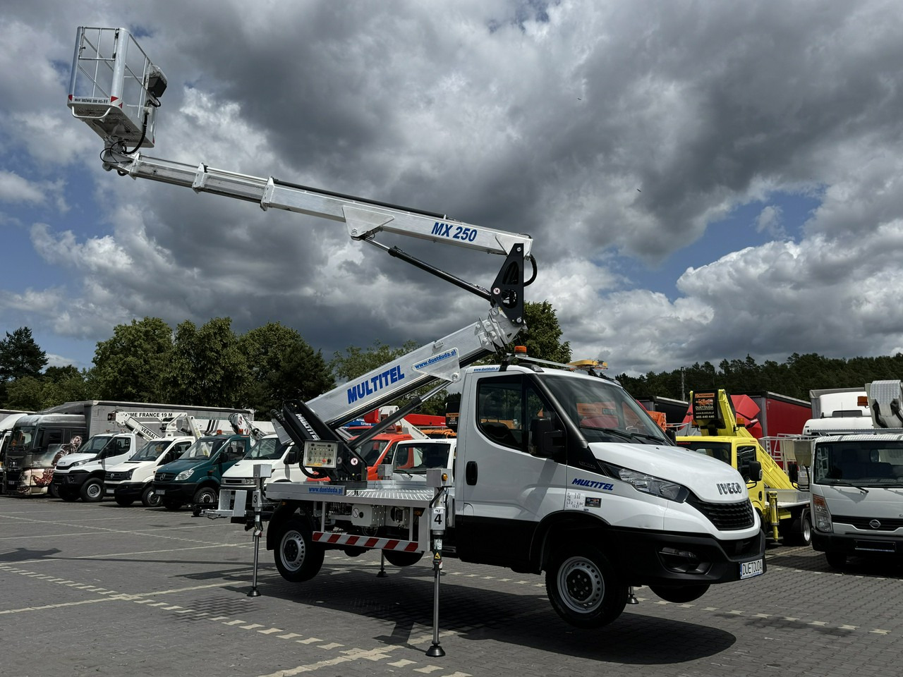 Iveco Daily 35S14 - LKW mit Arbeitsbühne: das Bild 5 Iveco Daily 35S14 - LKW mit Arbeitsbühne: das Bild 5