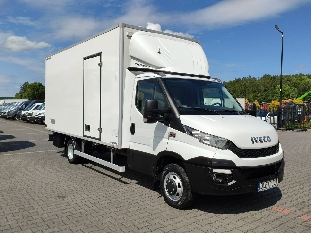 Iveco Daily 50C15 V - Koffer Transporter: das Bild 1 Iveco Daily 50C15 V - Koffer Transporter: das Bild 1