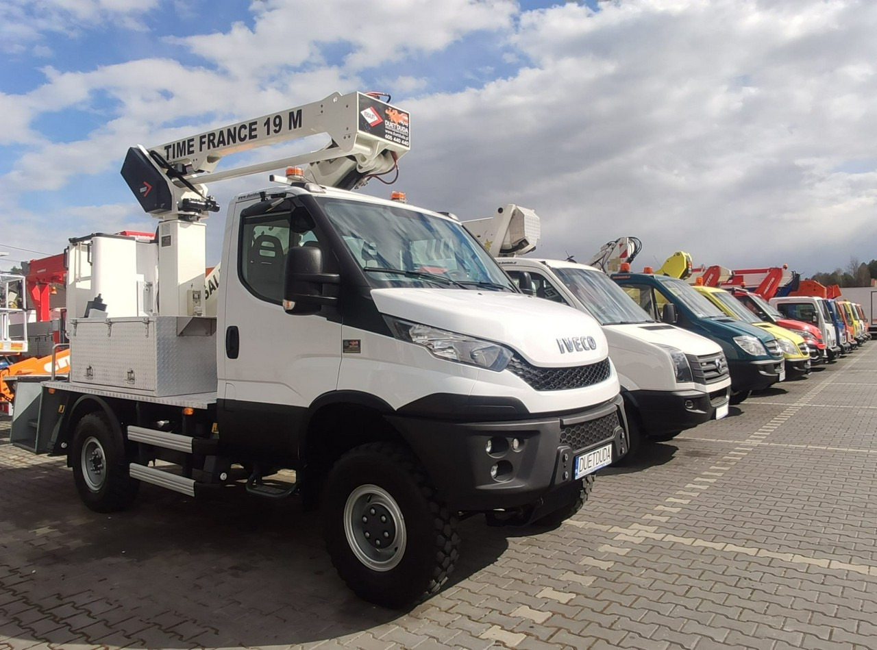 Iveco Daily 55S17W 4x4 Zwyżka 19m Versalift Lat 55 TB Time France - LKW mit Arbeitsbühne: das Bild 3 Iveco Daily 55S17W 4x4 Zwyżka 19m Versalift Lat 55 TB Time France - LKW mit Arbeitsbühne: das Bild 3