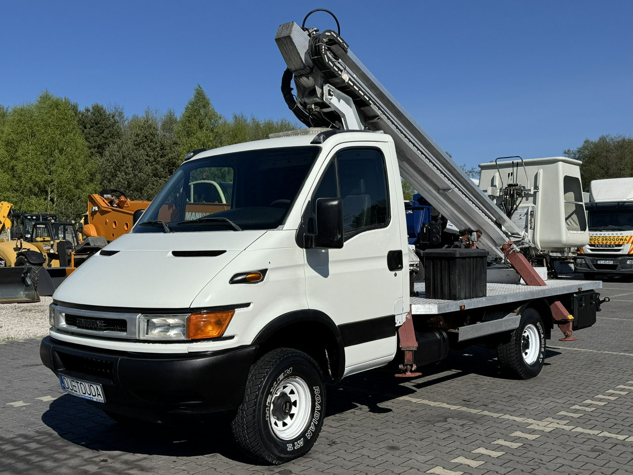 Iveco Daily - LKW mit Arbeitsbühne: das Bild 3 Iveco Daily - LKW mit Arbeitsbühne: das Bild 3