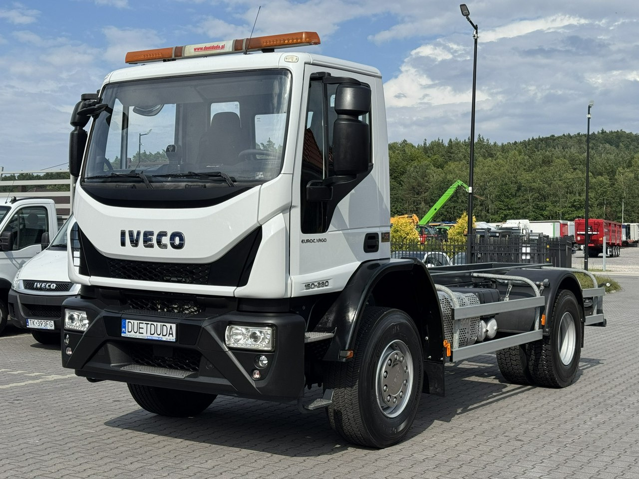 Iveco Eurocargo 150-280 Rama 550cm Napęd 4x4 Reduktor + Blokady - Fahrgestell LKW: das Bild 3 Iveco Eurocargo 150-280 Rama 550cm Napęd 4x4 Reduktor + Blokady - Fahrgestell LKW: das Bild 3