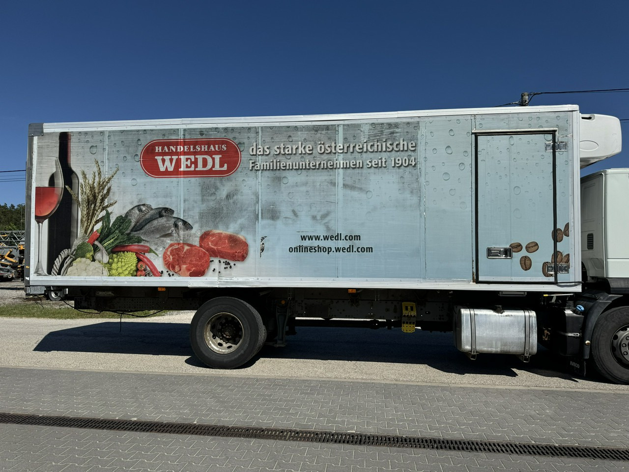 Iveco Zabudowa Chłodnia Agregat Carrier Supra 950Mt + Winda - Kühlkofferaufbau: das Bild 1 Iveco Zabudowa Chłodnia Agregat Carrier Supra 950Mt + Winda - Kühlkofferaufbau: das Bild 1