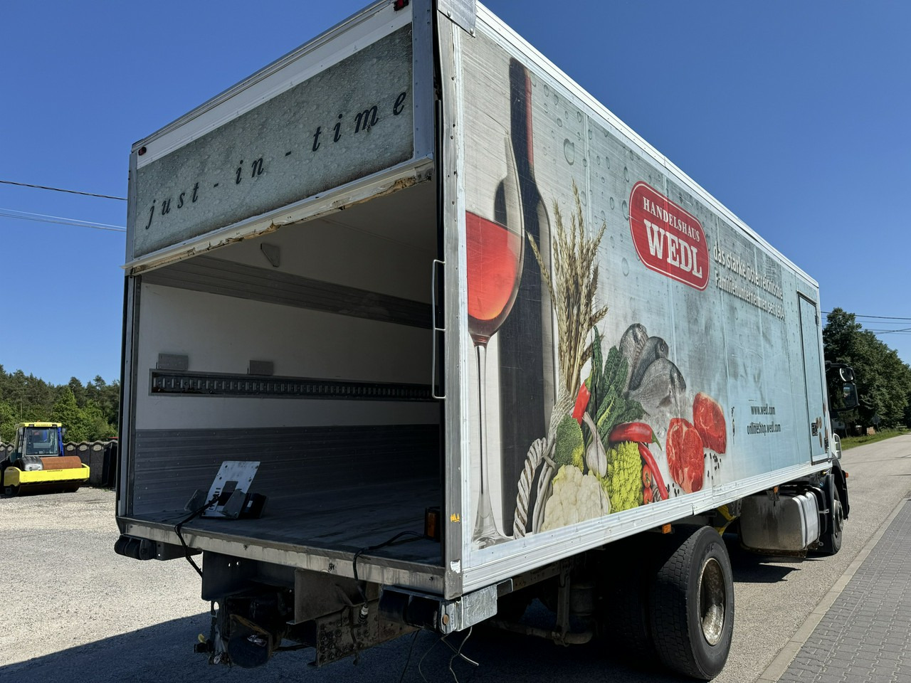 Iveco Zabudowa Chłodnia Agregat Carrier Supra 950Mt + Winda - Kühlkofferaufbau: das Bild 5 Iveco Zabudowa Chłodnia Agregat Carrier Supra 950Mt + Winda - Kühlkofferaufbau: das Bild 5