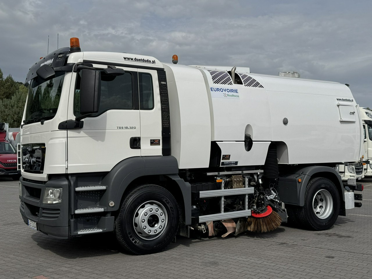 MAN TGS 18.320 E5 BUCHER OPTIFANT 8000 Zamiatarka Uliczna Euro 6 - Kehrmaschine: das Bild 1 MAN TGS 18.320 E5 BUCHER OPTIFANT 8000 Zamiatarka Uliczna Euro 6 - Kehrmaschine: das Bild 1