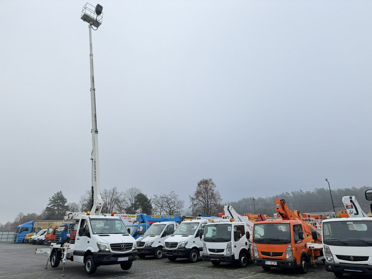 Mercedes Sprinter - LKW mit Arbeitsbühne: das Bild 5 Mercedes Sprinter - LKW mit Arbeitsbühne: das Bild 5