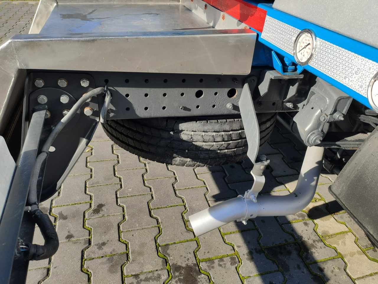 Saug-/ Spülfahrzeug Mitsubishi Canter 7C18 3.0/150 KM Asenizcyjny: das Bild 33