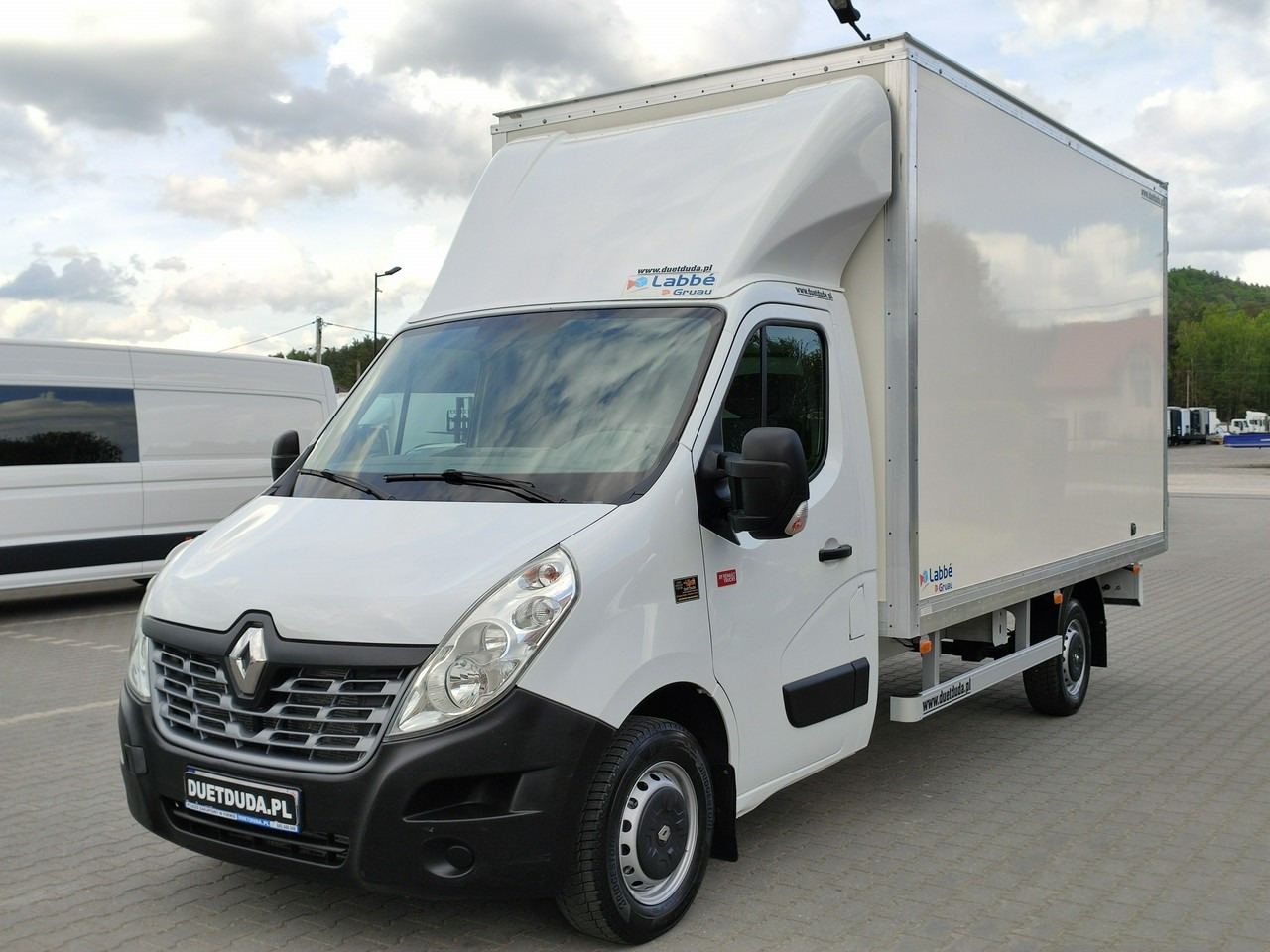Renault Master - Koffer Transporter: das Bild 4 Renault Master - Koffer Transporter: das Bild 4