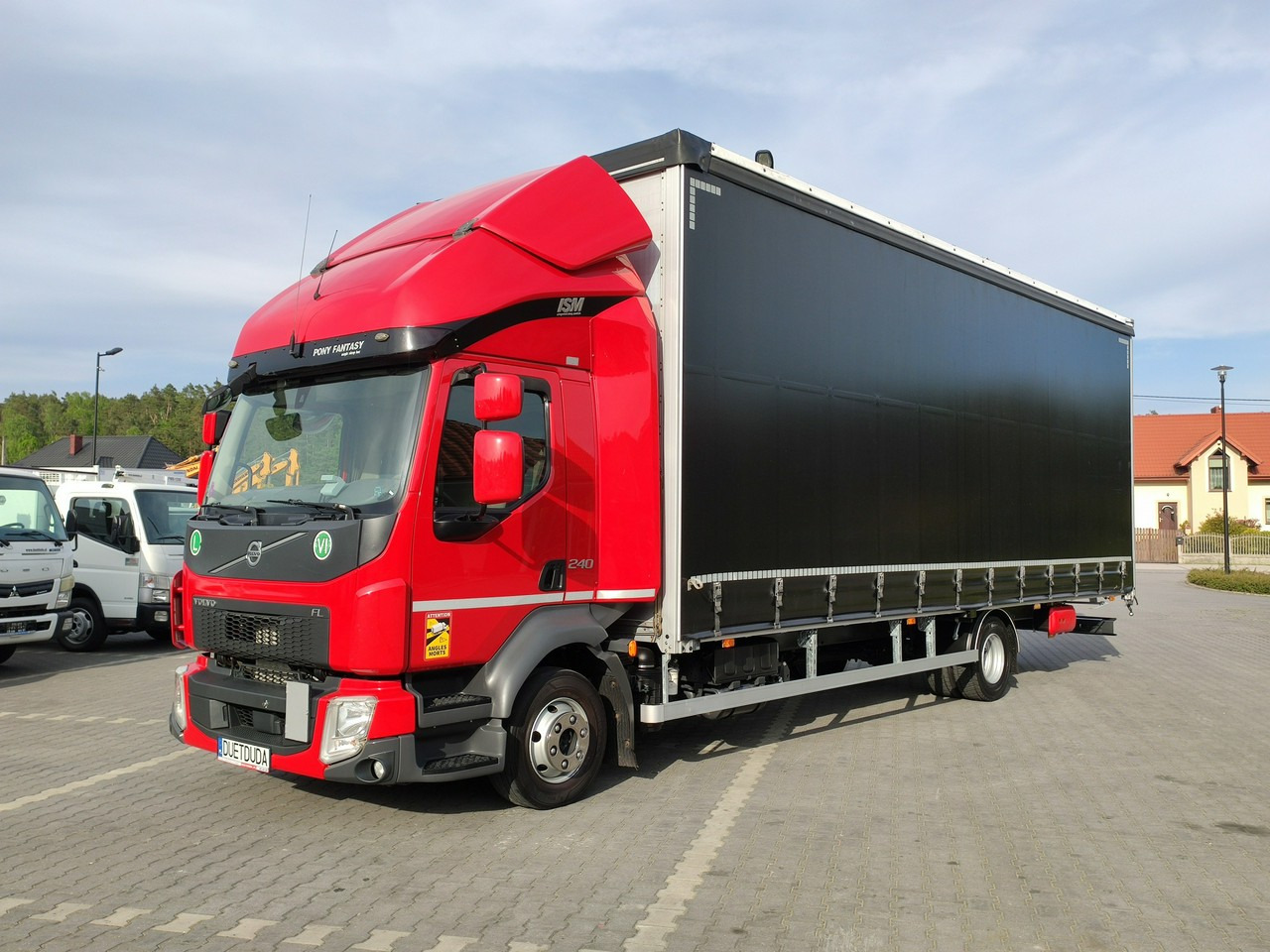 Volvo FL12.240 E6 Firana Tył Drzwi Dach Zsuwany Bogato Wyposażony !!! - Plane LKW: das Bild 4 Volvo FL12.240 E6 Firana Tył Drzwi Dach Zsuwany Bogato Wyposażony !!! - Plane LKW: das Bild 4