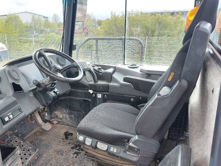 Knickgelenkter Dumper Bell B 20 E: das Bild 9