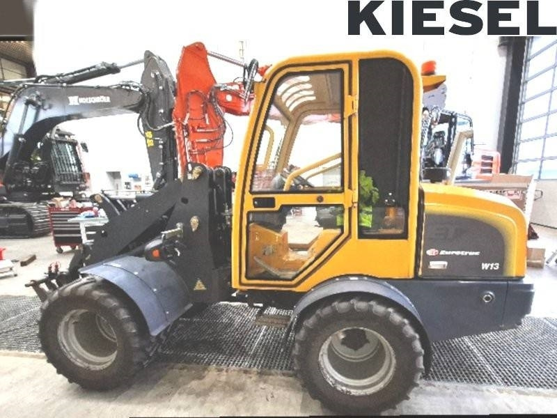 Eurotrac W13 - Kompaktlader: das Bild 1 Eurotrac W13 - Kompaktlader: das Bild 1