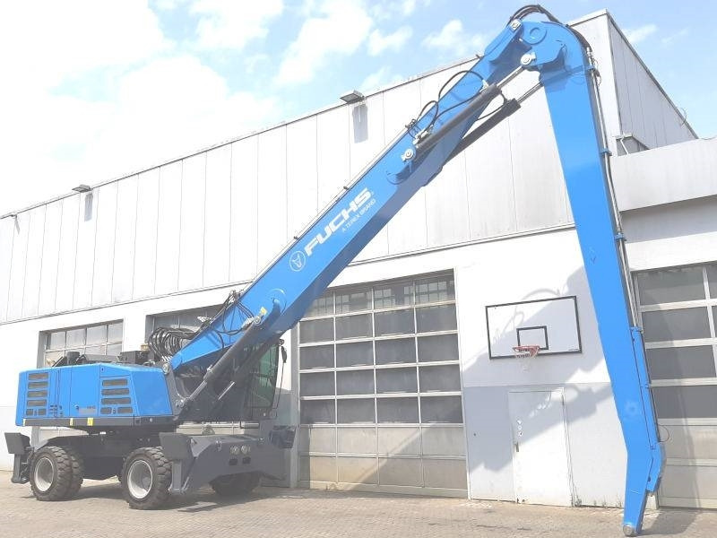 Fuchs MHL 360 F - Umschlagbagger: das Bild 4 Fuchs MHL 360 F - Umschlagbagger: das Bild 4