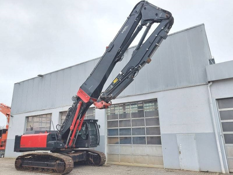 Hitachi KTEG KMC350-5 - Abrissbagger: das Bild 4 Hitachi KTEG KMC350-5 - Abrissbagger: das Bild 4