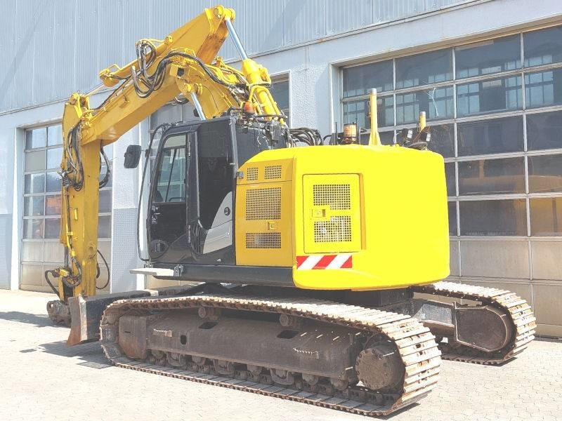 Hitachi ZX 225 US LC-6 - Kettenbagger: das Bild 3 Hitachi ZX 225 US LC-6 - Kettenbagger: das Bild 3