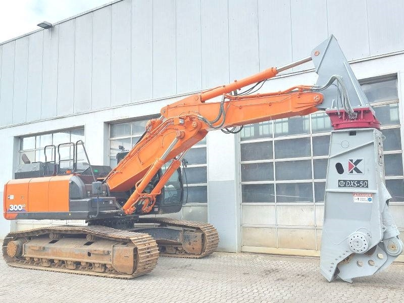 Hitachi ZX 300 LC-6 - Abrissbagger: das Bild 4 Hitachi ZX 300 LC-6 - Abrissbagger: das Bild 4