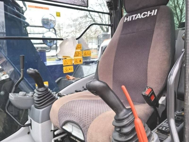 Minibagger Hitachi ZX 85 US-6: das Bild 10 Minibagger Hitachi ZX 85 US-6: das Bild 10