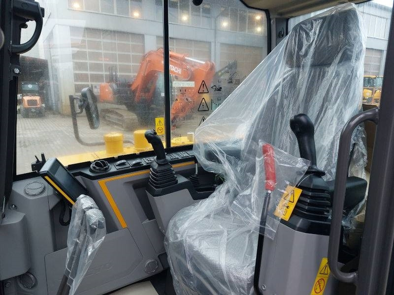 NEU: Minibagger Volvo EC 60 E: das Bild 9