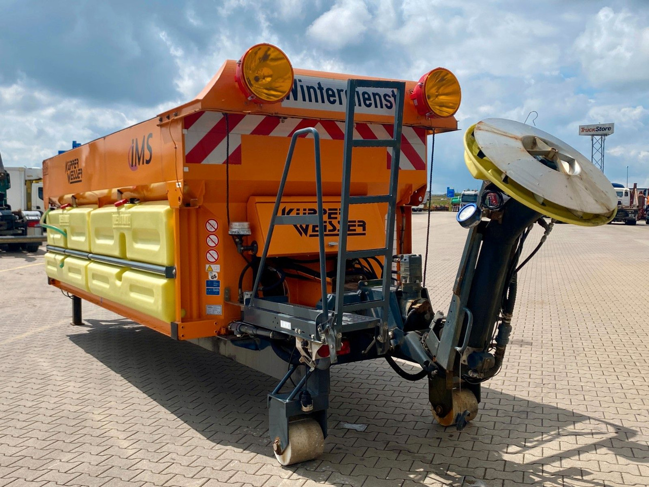 Küpper-Weisser|IMSSN 8m³Salzstreuer*auf Gestell - Salzstreuer: das Bild 3 Küpper-Weisser|IMSSN 8m³Salzstreuer*auf Gestell - Salzstreuer: das Bild 3
