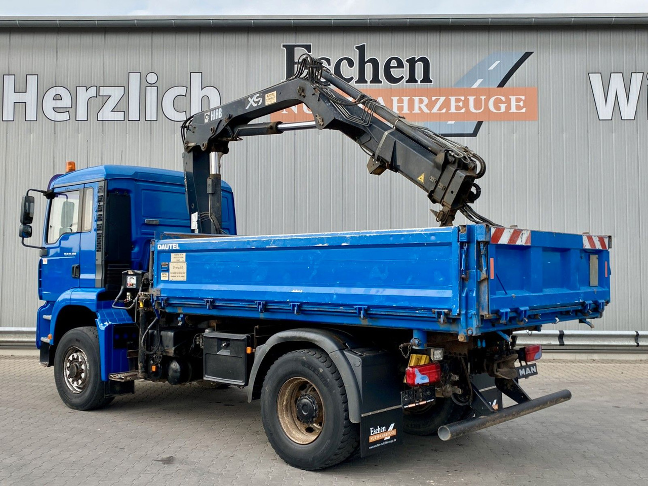 MAN TGA 18.360 4x4H BL*HIAB 122 BS-2*Dautel 3-Seiten - Kipper, Autokran: das Bild 4 MAN TGA 18.360 4x4H BL*HIAB 122 BS-2*Dautel 3-Seiten - Kipper, Autokran: das Bild 4
