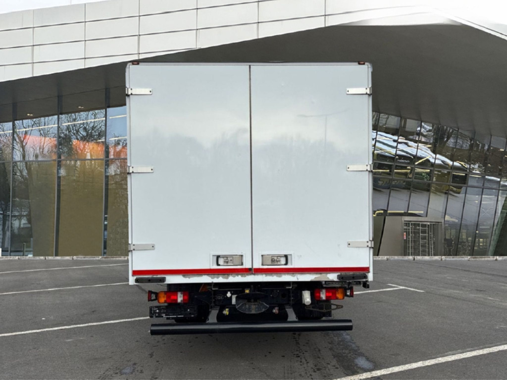MAN TGL 8.220 4x2 BL - Koffer LKW: das Bild 4 MAN TGL 8.220 4x2 BL - Koffer LKW: das Bild 4