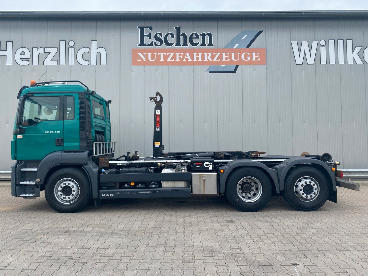 MAN TGS 26.440 6x2-4 | HIAB XR21S56*Kamera*AHK*Klima - Abrollkipper: das Bild 3 MAN TGS 26.440 6x2-4 | HIAB XR21S56*Kamera*AHK*Klima - Abrollkipper: das Bild 3