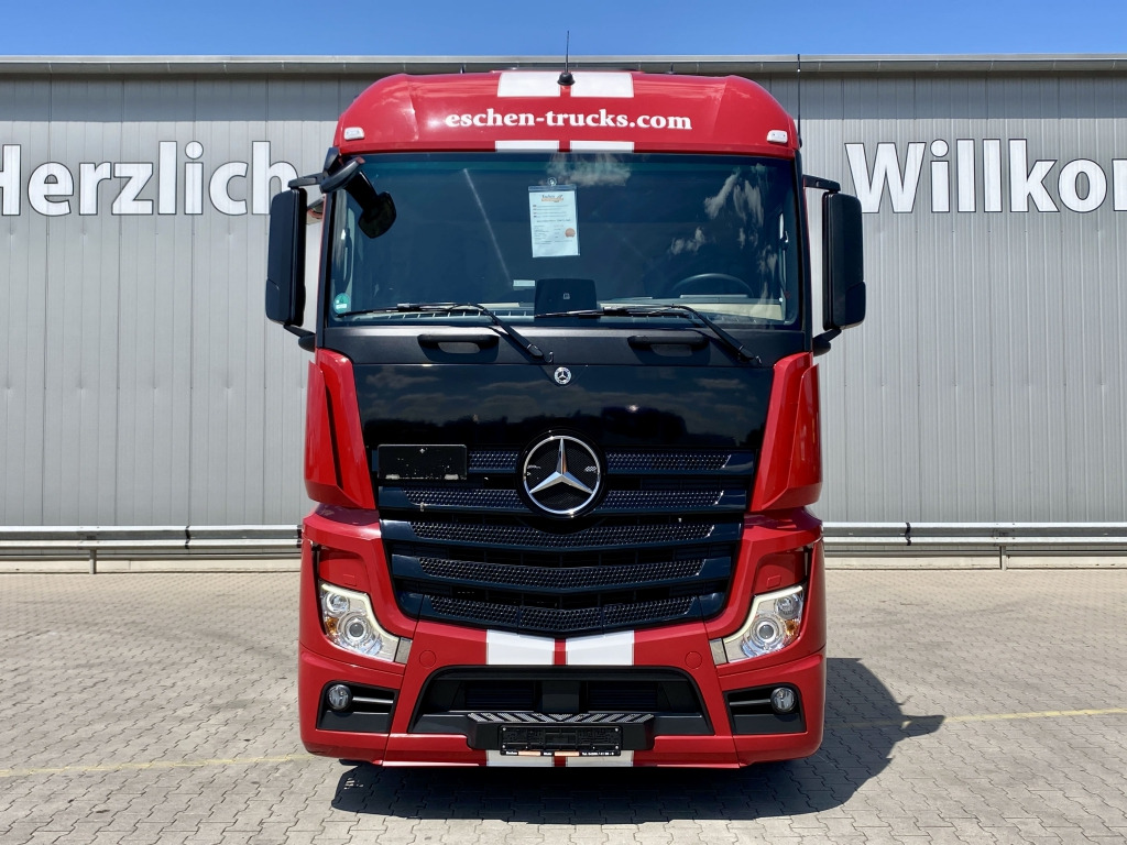 Containerwagen/ Wechselfahrgestell LKW Mercedes-Benz 2546 LL 6x2: das Bild 8