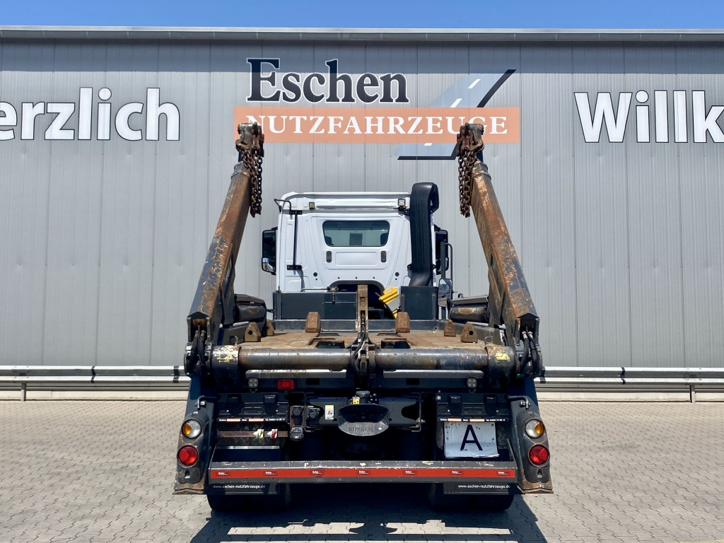 Mercedes-Benz 2643 L 6x4 - Absetzkipper: das Bild 4 Mercedes-Benz 2643 L 6x4 - Absetzkipper: das Bild 4